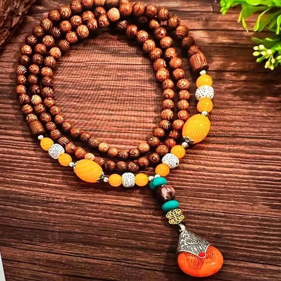 Handcrafted Bohemian Beaded Necklace with Unique Pendant, Gift Box - Picture 4 of 7